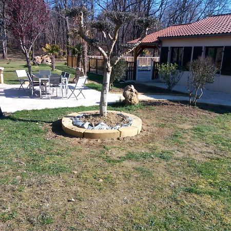 Les Pruniers De La Cipiere Villa Peyzac-le-Moustier Екстериор снимка